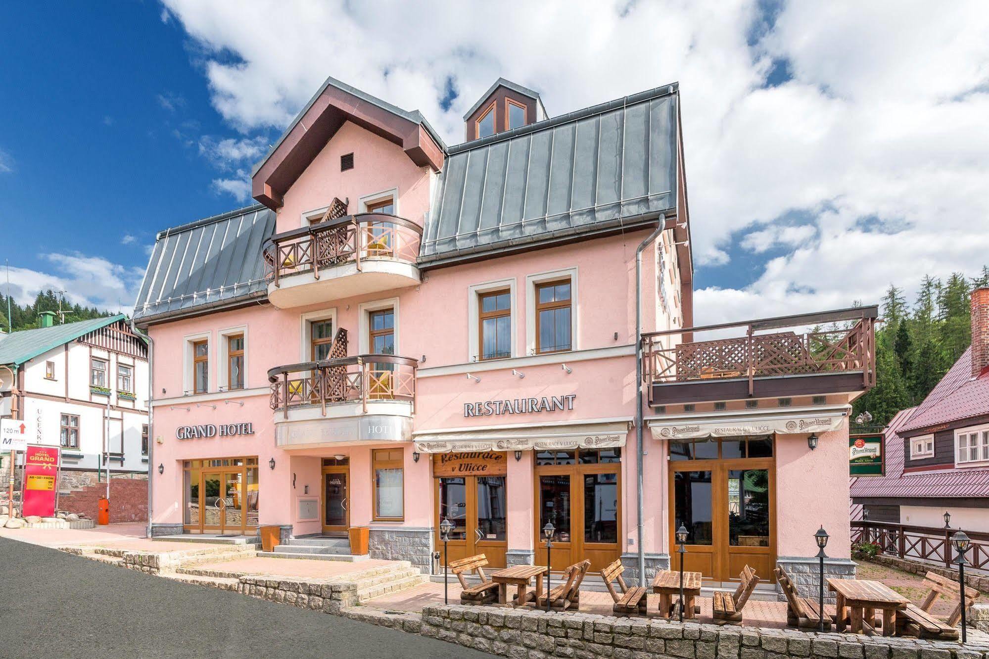 Wellness Hotel Grand Špindlerŭv Mlýn 외부 사진